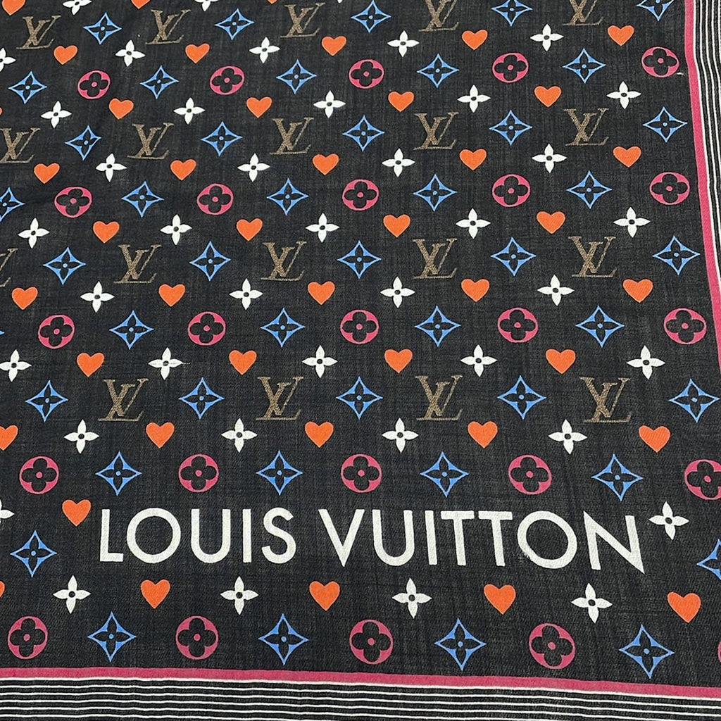 Louis Vuitton Shawl Game on Etole Noir Wool Scarf — view 5