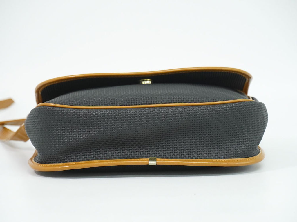 Saint Laurent YSL Shoulder Bag Pochette Black Brown — view 3