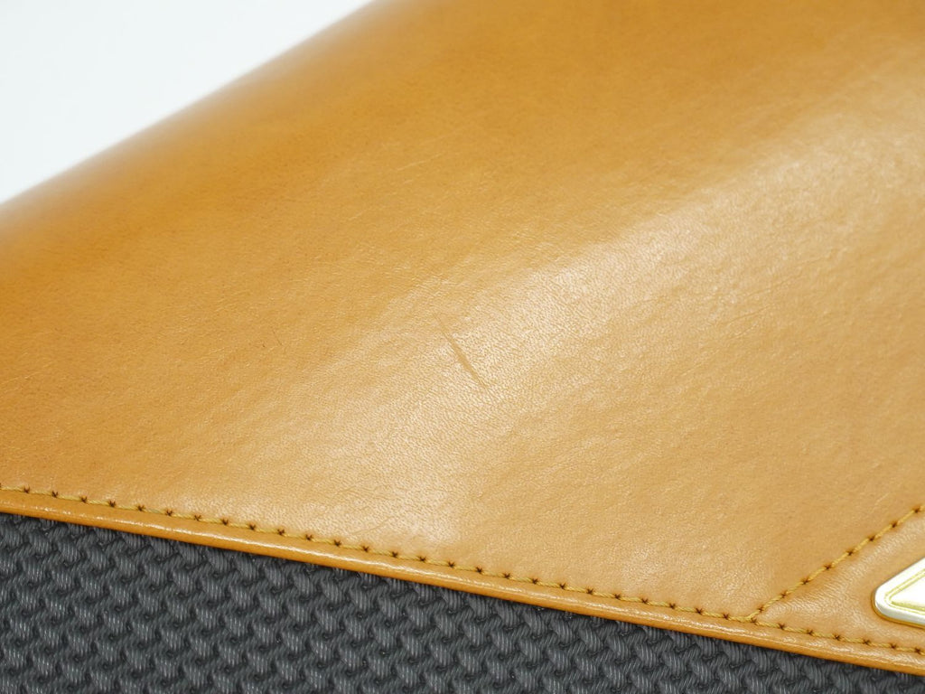 Saint Laurent YSL Shoulder Bag Pochette Black Brown — view 7