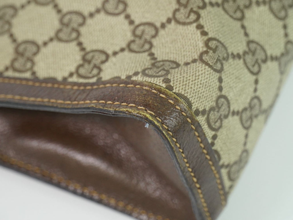 Gucci Parfums Sherry Line GG Supreme Clutch Beige Brown — view 6