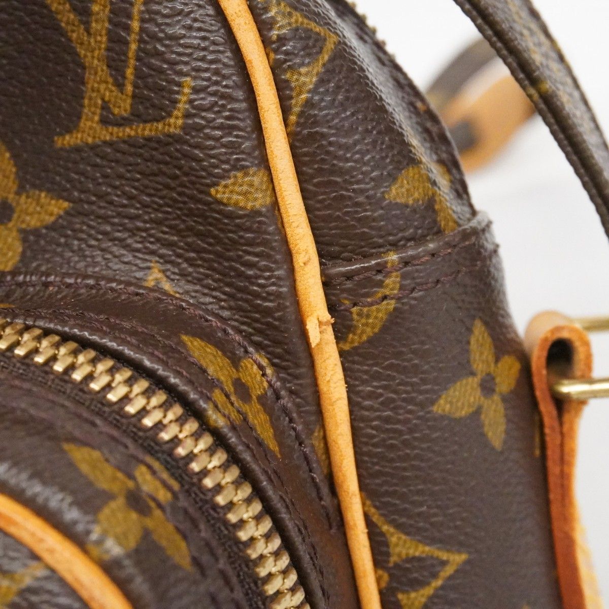 Louis Vuitton Shoulder Bag Monogram Nile Brown — view 6