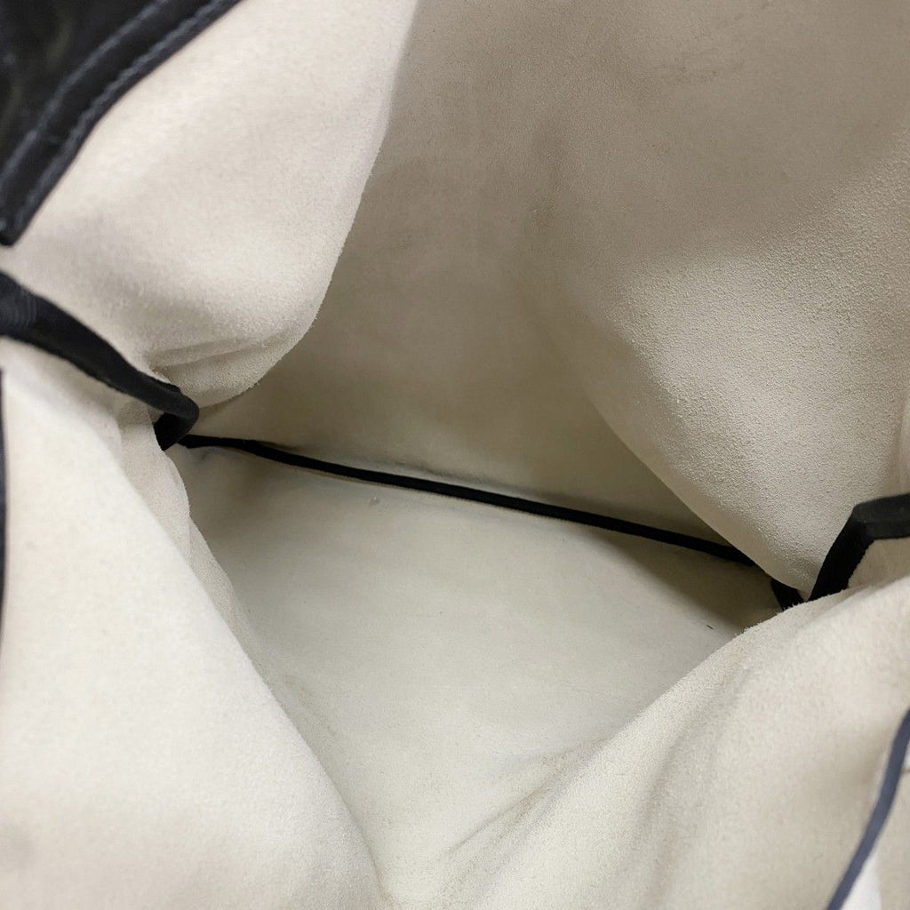 Gucci Backpack Drawstring Leather Ivory Gold — view 4