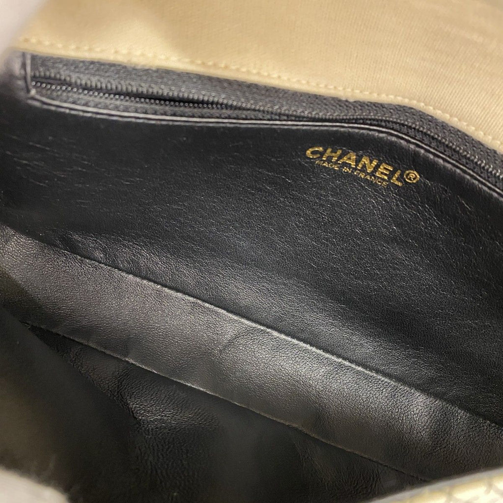Chanel Shoulder Bag East Waist Cotton Jersey Black Ivory Gold — view 4