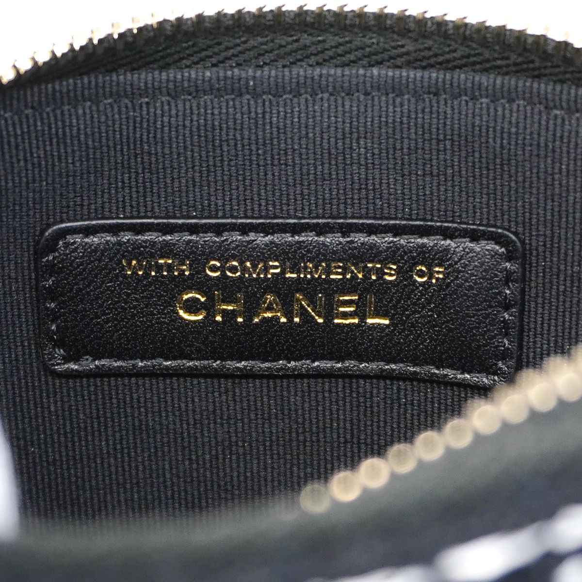 Chanel Shoulder Bag Quilted Tweed Black Champagne Gold — view 5