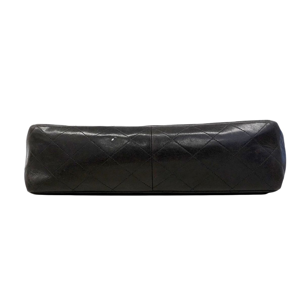 Chanel Shoulder Bag Deca Quilted Lambskin Black Gold — view 3