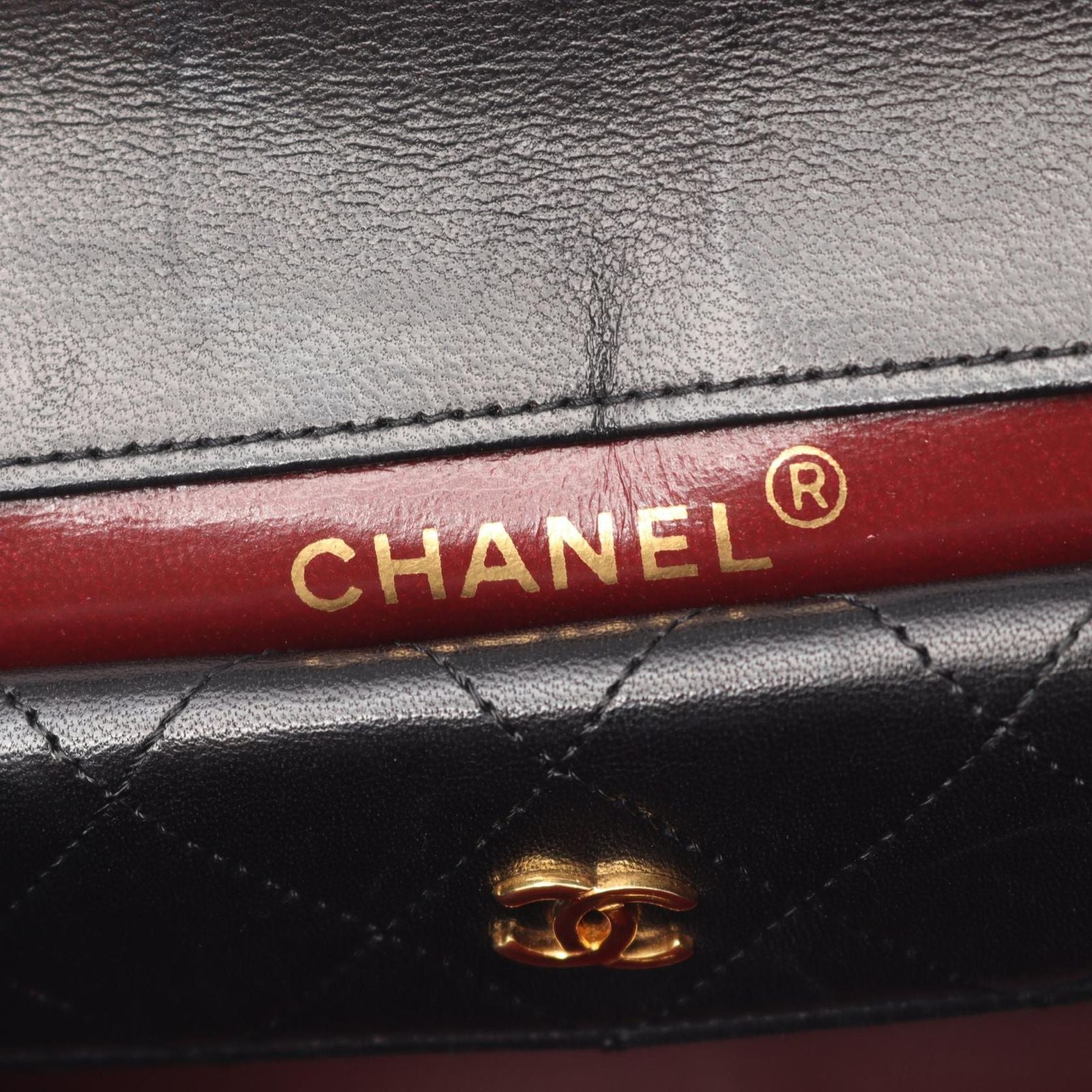 Chanel Shoulder Bag Quilted Black Lambskin Chain — view 4