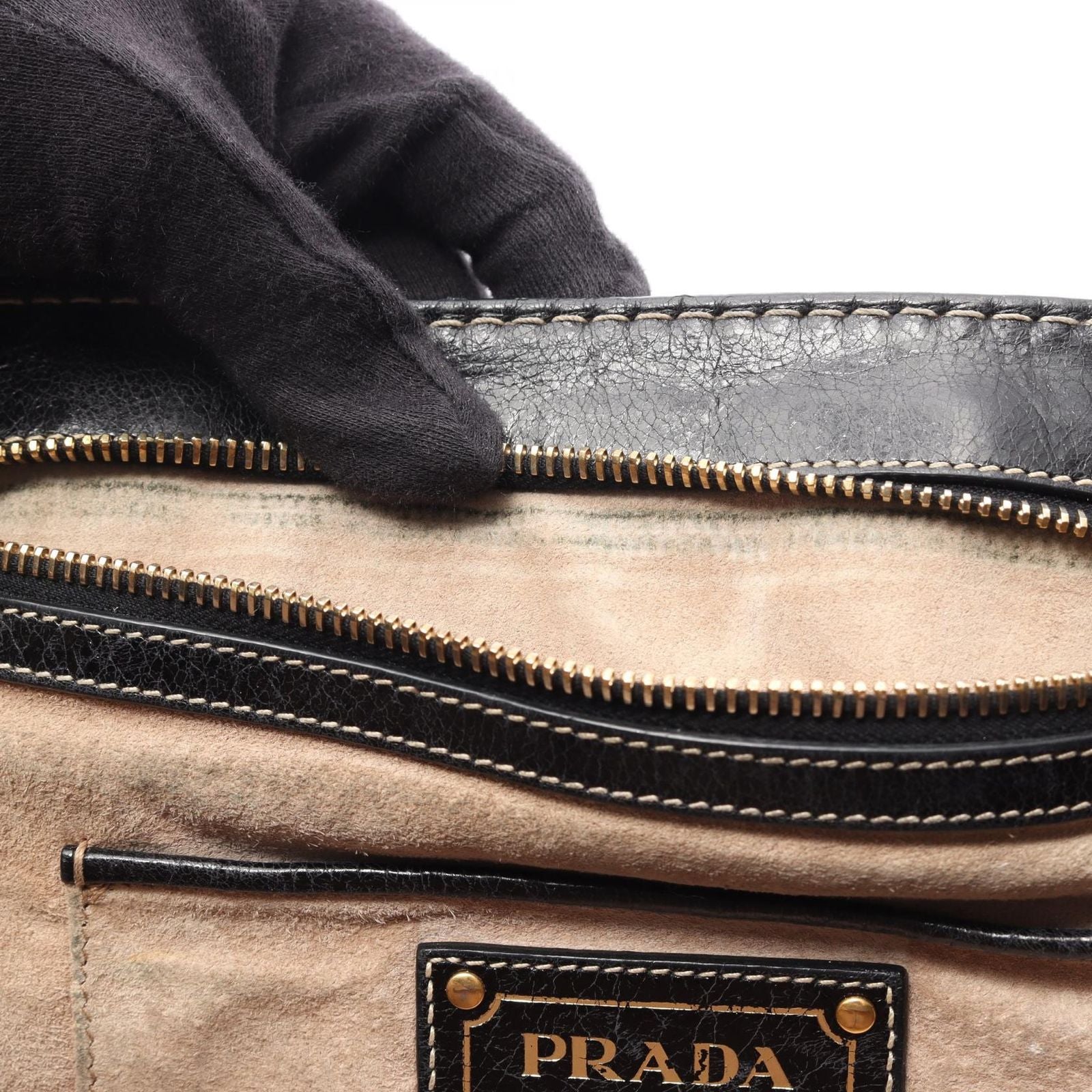 Prada Shoulder Bag Vitello Shine Black Leather Chain — view 5
