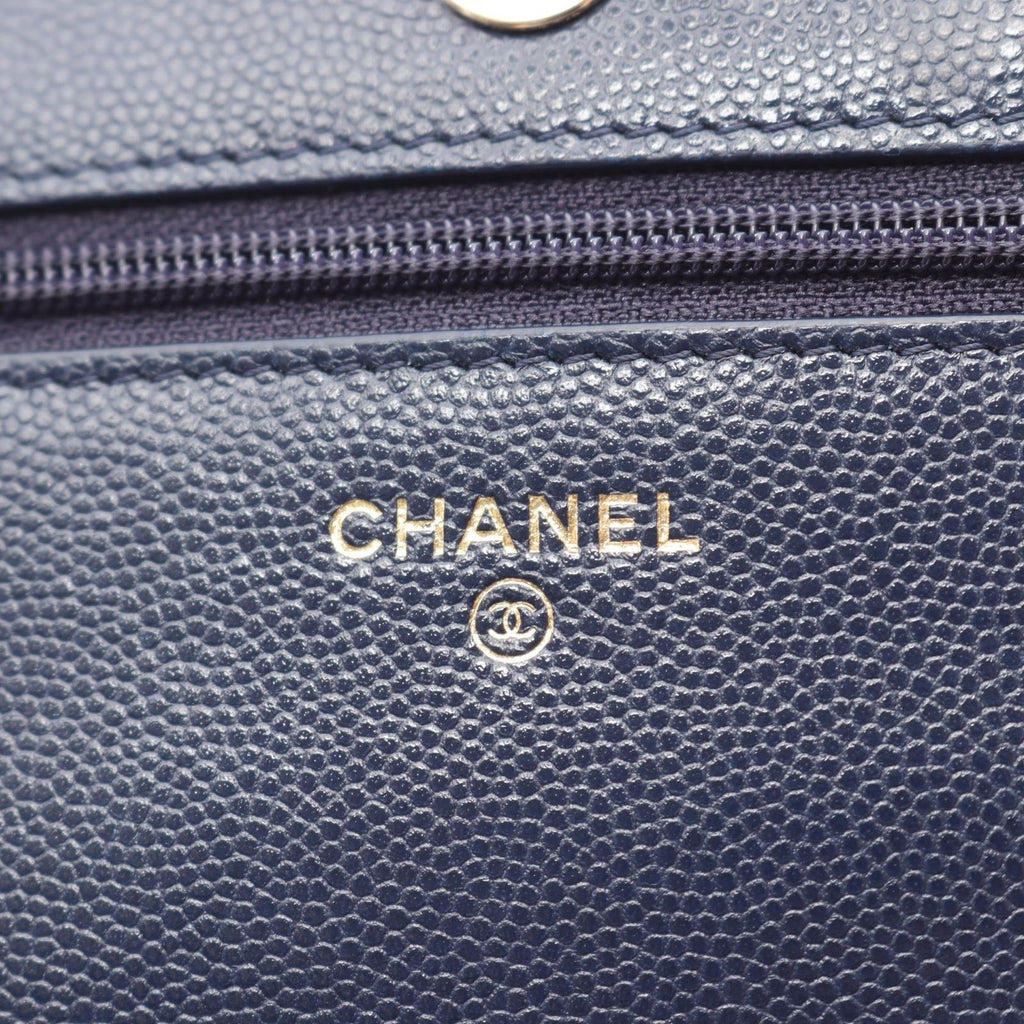 Chanel Shoulder Bag 19 Navy Calf Quilted Chain Wallet — view 5