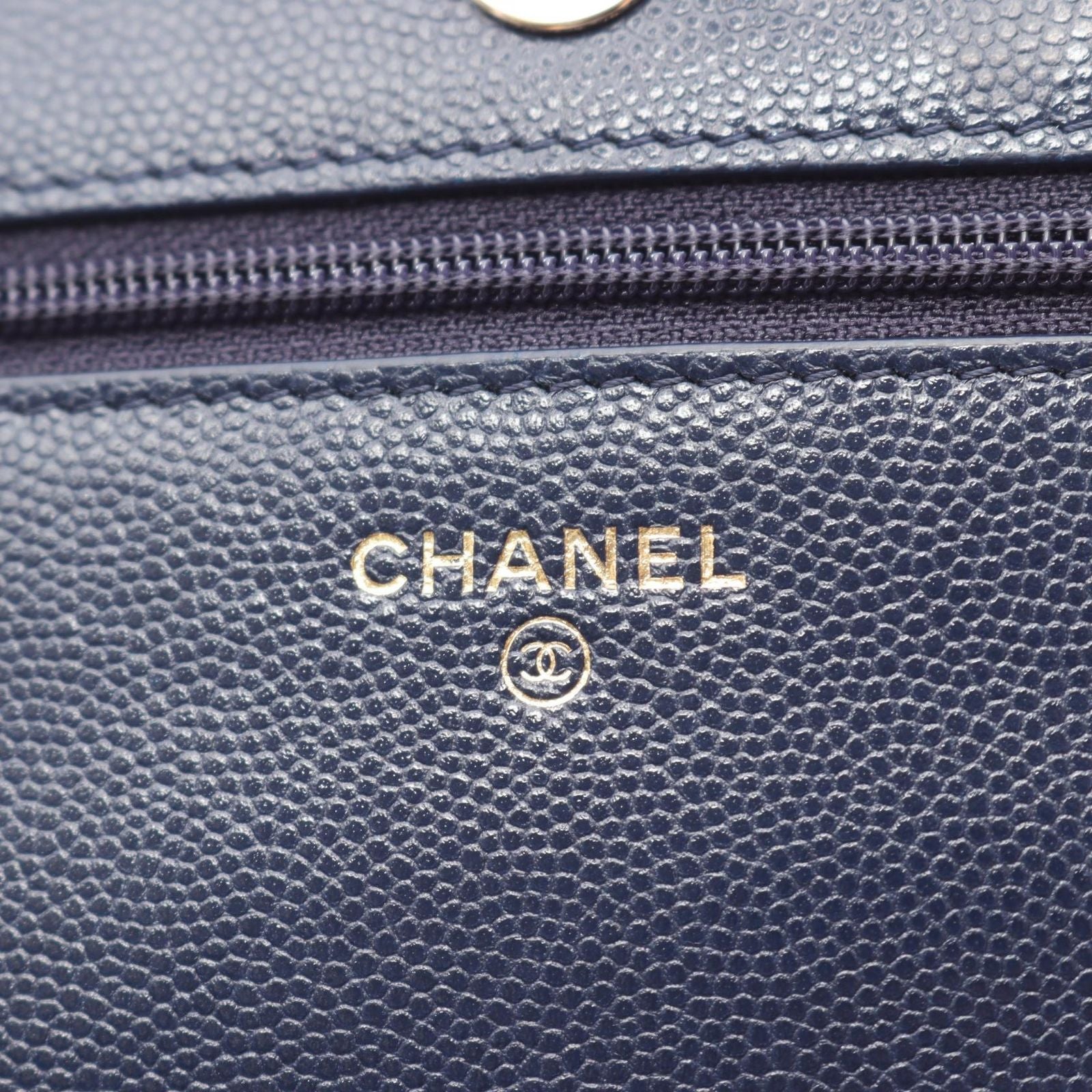 Chanel Shoulder Bag 19 Navy Calf Quilted Chain Wallet — view 5