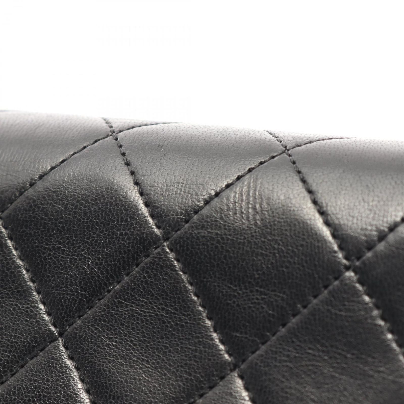 Chanel Shoulder Bag Mini Quilted 20 Black Lambskin Chain — view 8