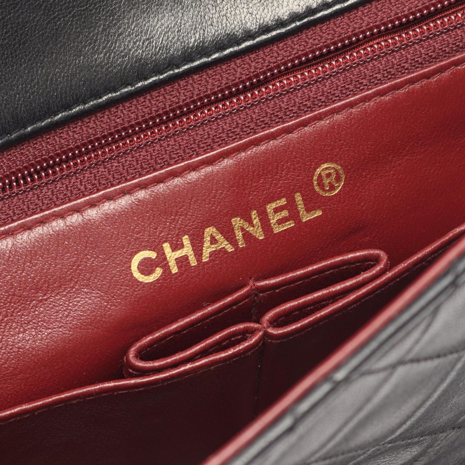 Chanel Shoulder Bag Mini Quilted 20 Black Lambskin Chain — view 4