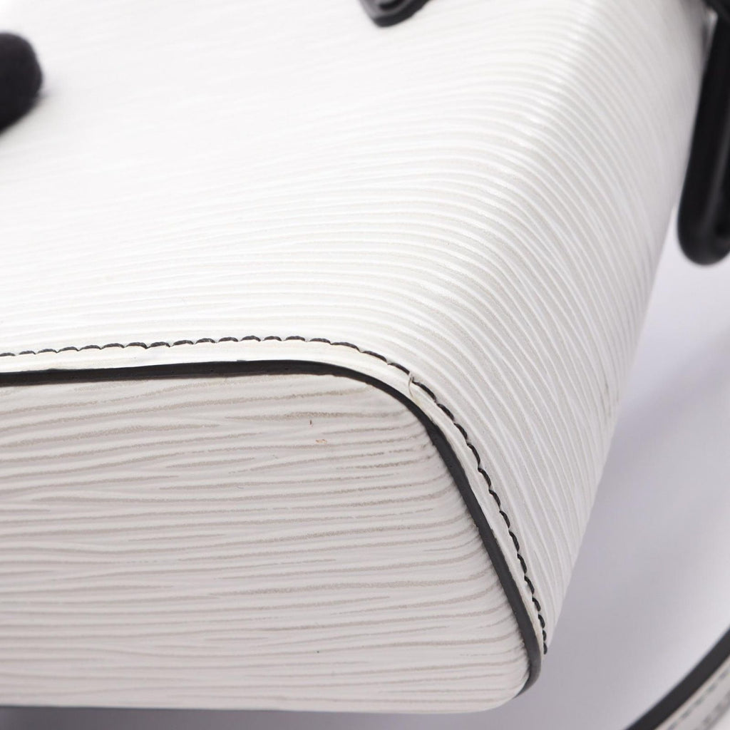 Louis Vuitton Shoulder Bag Phone Box Epi Blanc White Leather — view 9