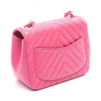 Chanel Shoulder Bag Chain Pink Leather — view 2