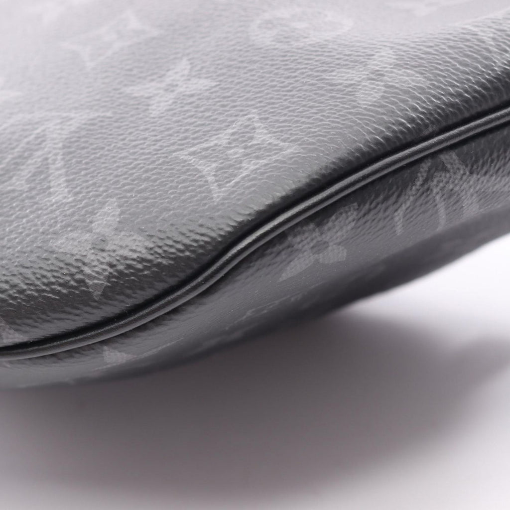 Louis Vuitton Waist Bag Discovery PM Canvas Leather — view 5