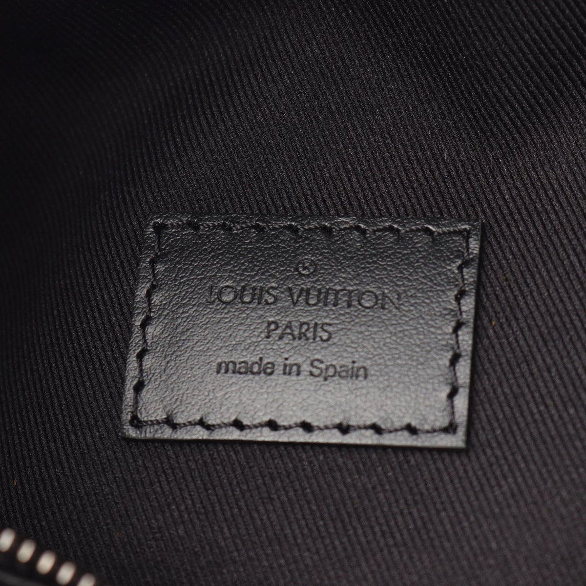 Louis Vuitton Waist Bag Discovery PM Canvas Leather — view 4