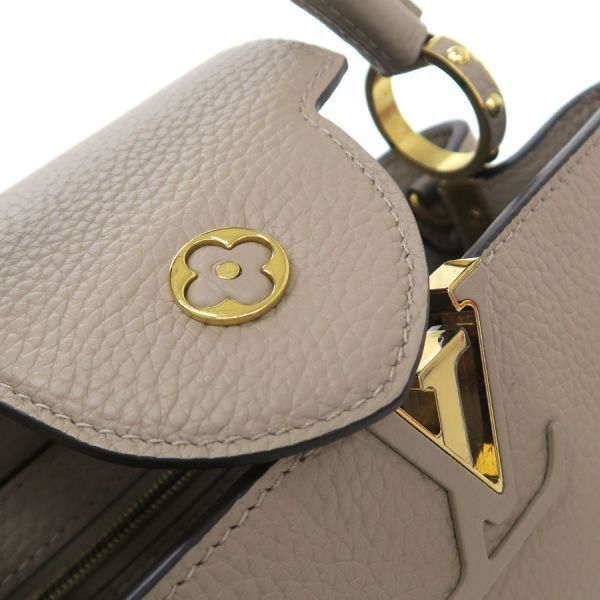 Louis Vuitton Capucines BB Messenger — view 8