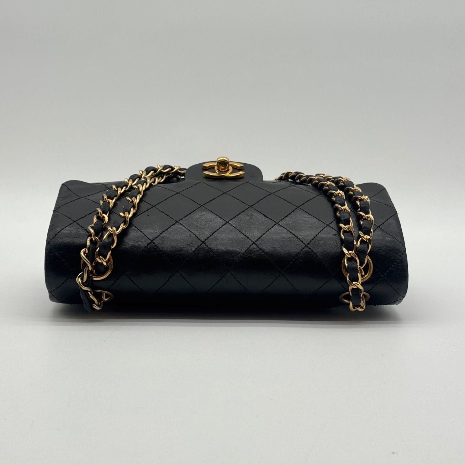 Chanel Large Shoulder Bag Quilted CC Logo Turnlock Gold Leather Black Chain — view 5