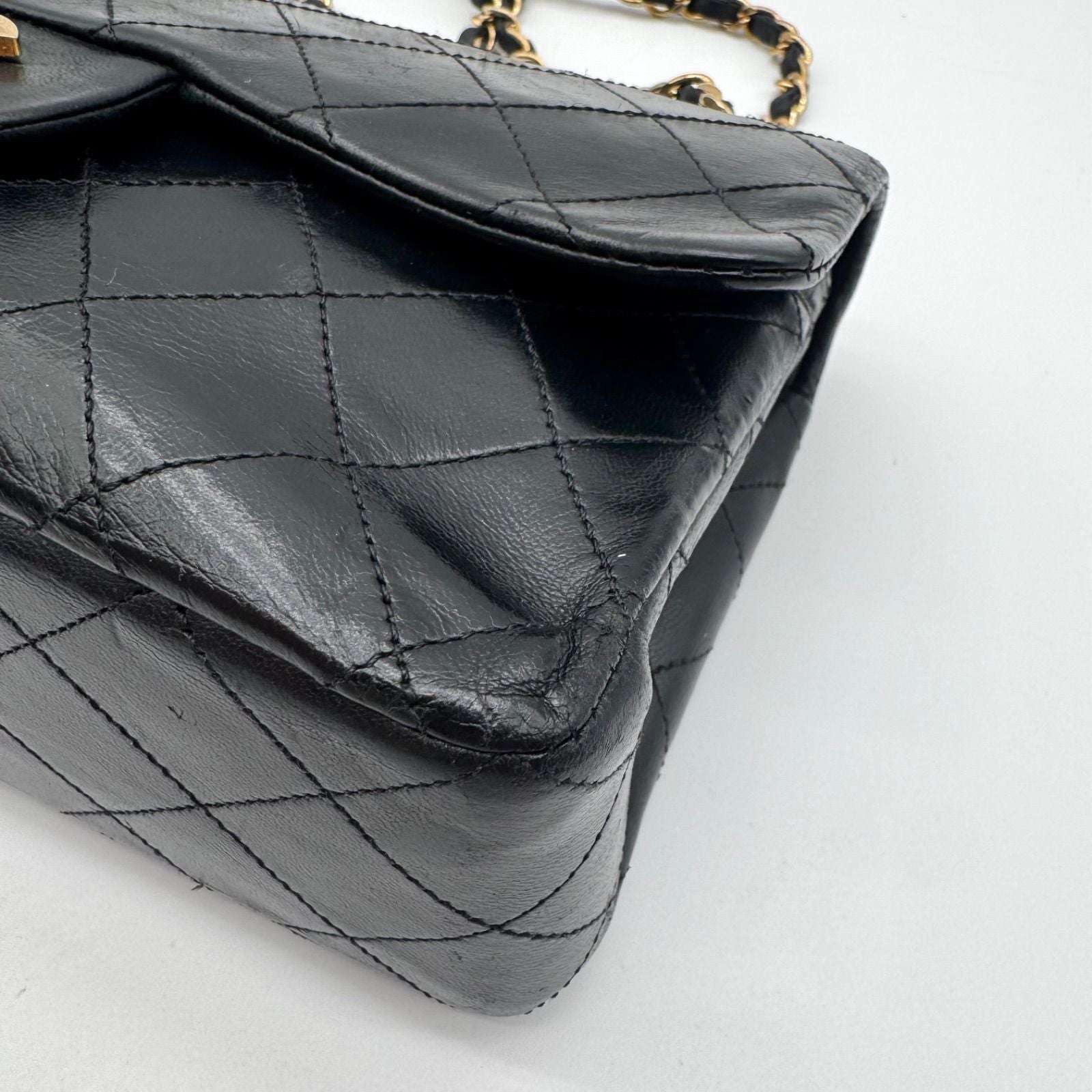 Chanel Large Shoulder Bag Quilted CC Logo Turnlock Gold Leather Black Chain — view 8