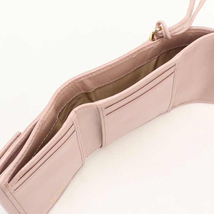 Prada Trifold Wallet Leather — view 4