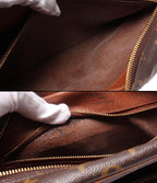 Louis Vuitton Shoulder Bag Crossbody Nile Monogram — view 8