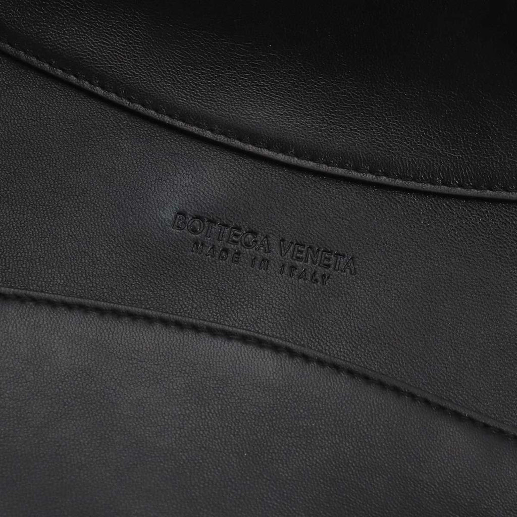Bottega Veneta Intrecciato Hobo Hand Leather Black — view 7