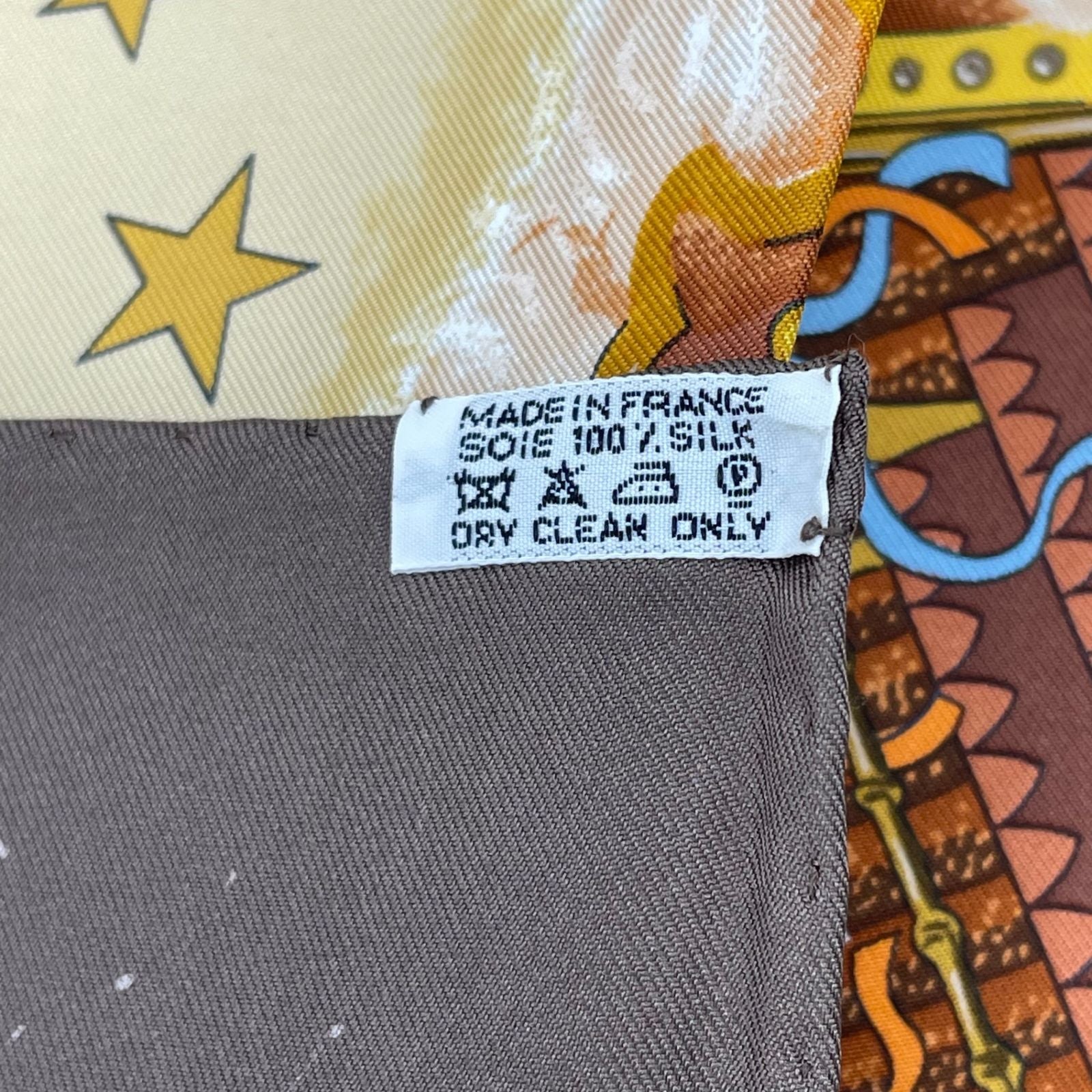 Hermes Carre 90 la Magie Magic Rabbit Pigeon Clown Silk Brown Scarf — view 6