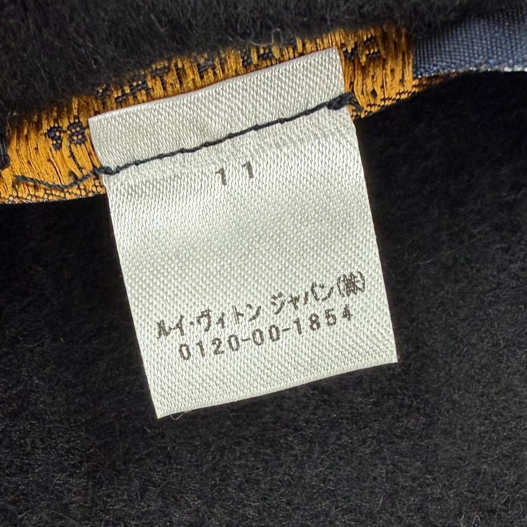 Louis Vuitton Cashmere Echarpe Jhelum LV Logo Embroidered Scarf with Fringe — view 8