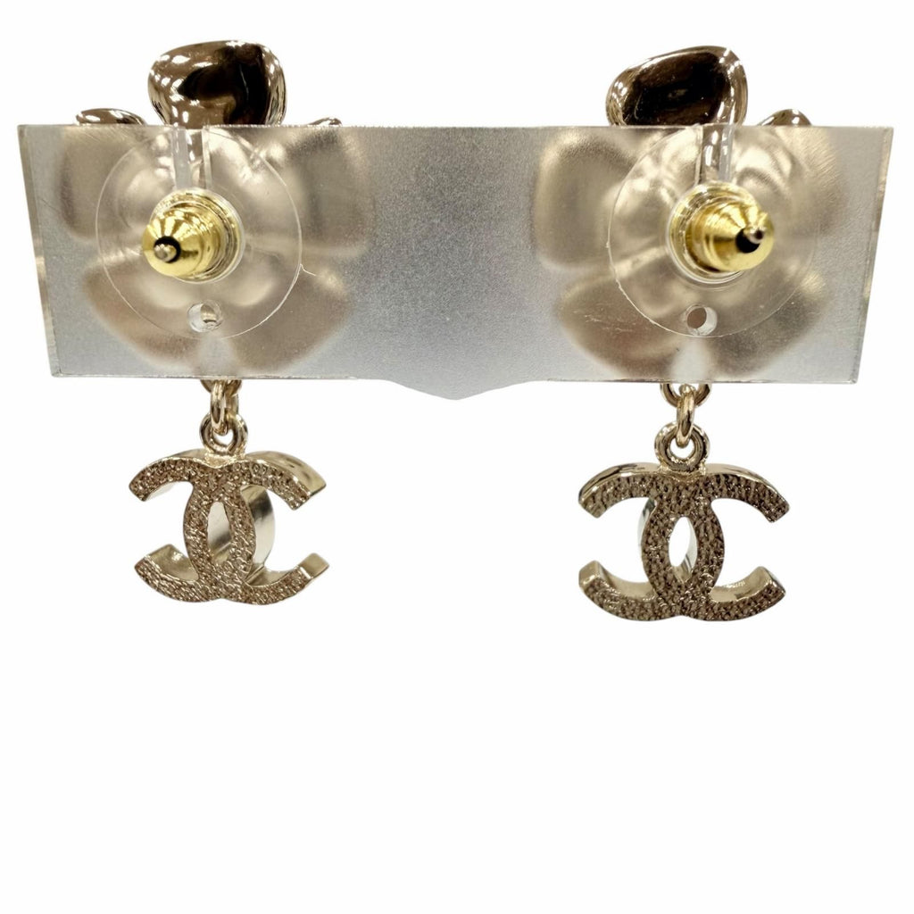 Chanel CC Logo Pearl Bijou Flower Earrings Gold — view 4