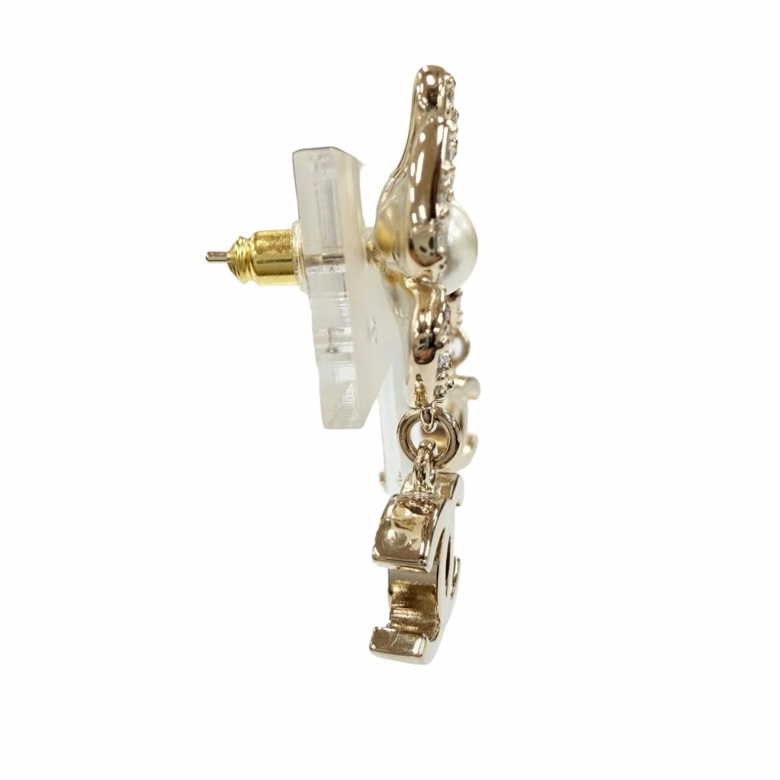Chanel CC Logo Pearl Bijou Flower Earrings Gold — view 5