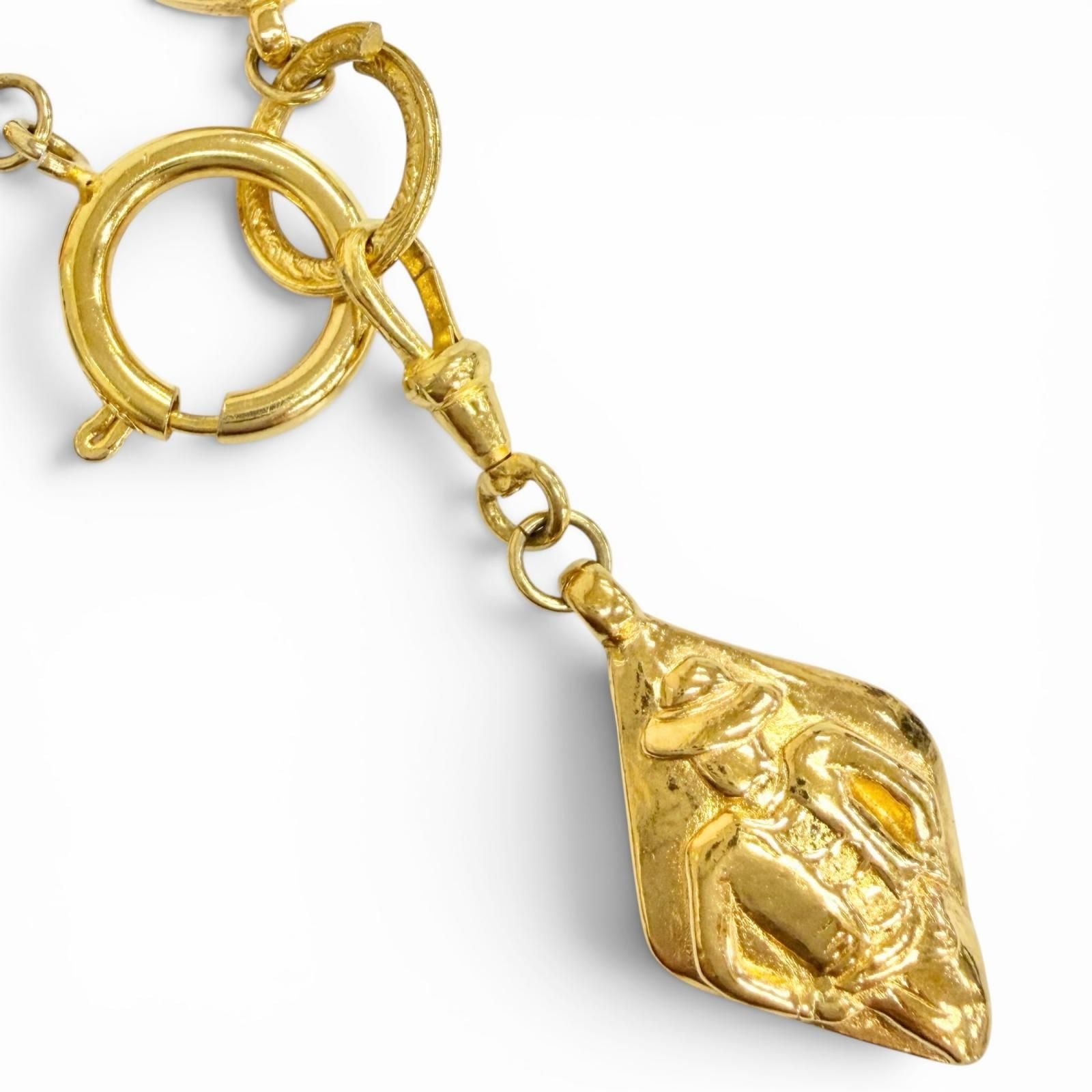 Chanel Vintage Coco Mademoiselle Logo Round Coin Necklace Gold Recommended — view 4