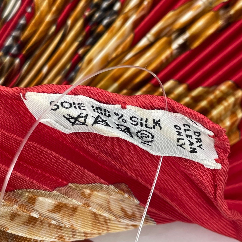 Hermes Rocaille Seashell Pleated Scarf Silk — view 3