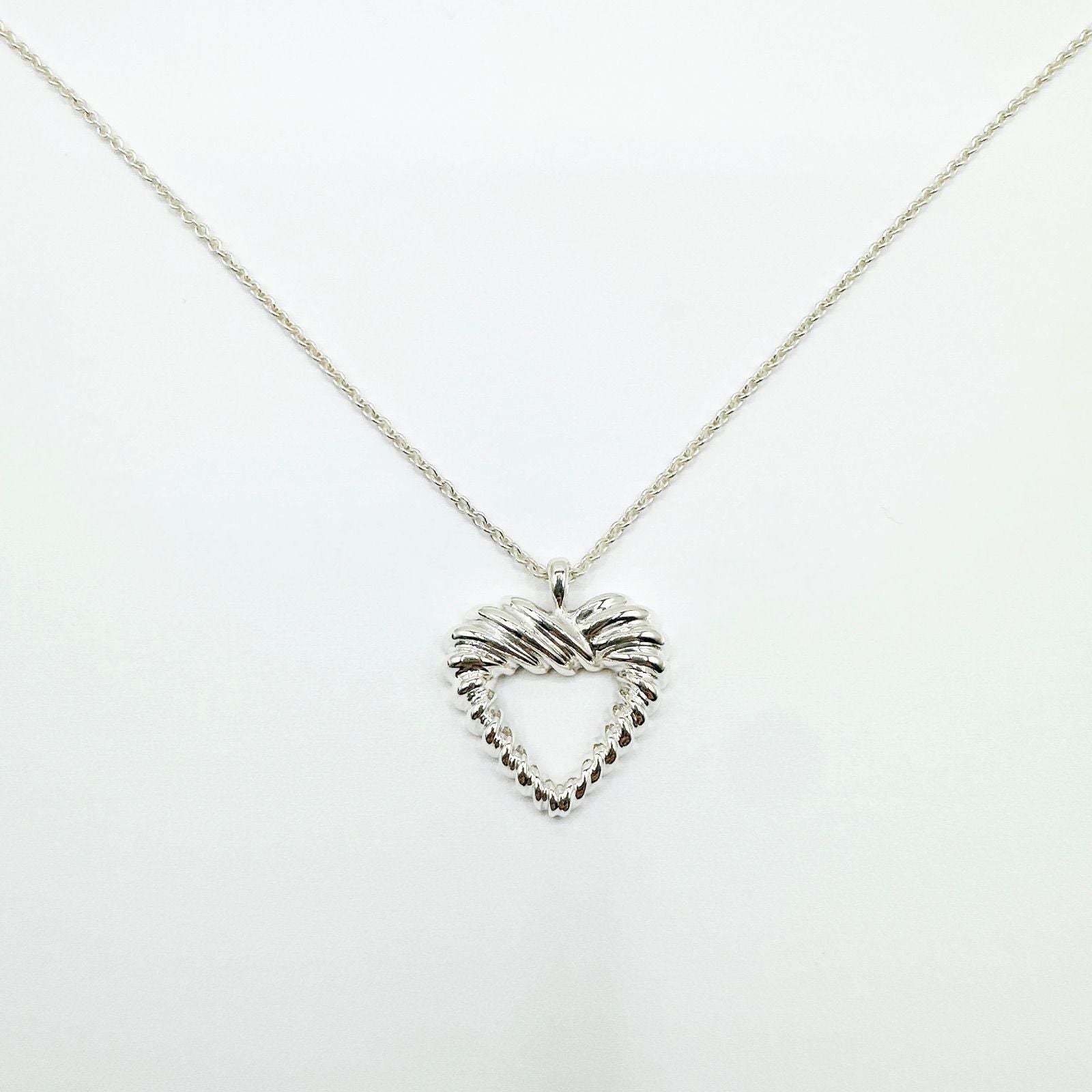 Tiffany & Co Twist Heart Silver Necklace 46 cm — view 7