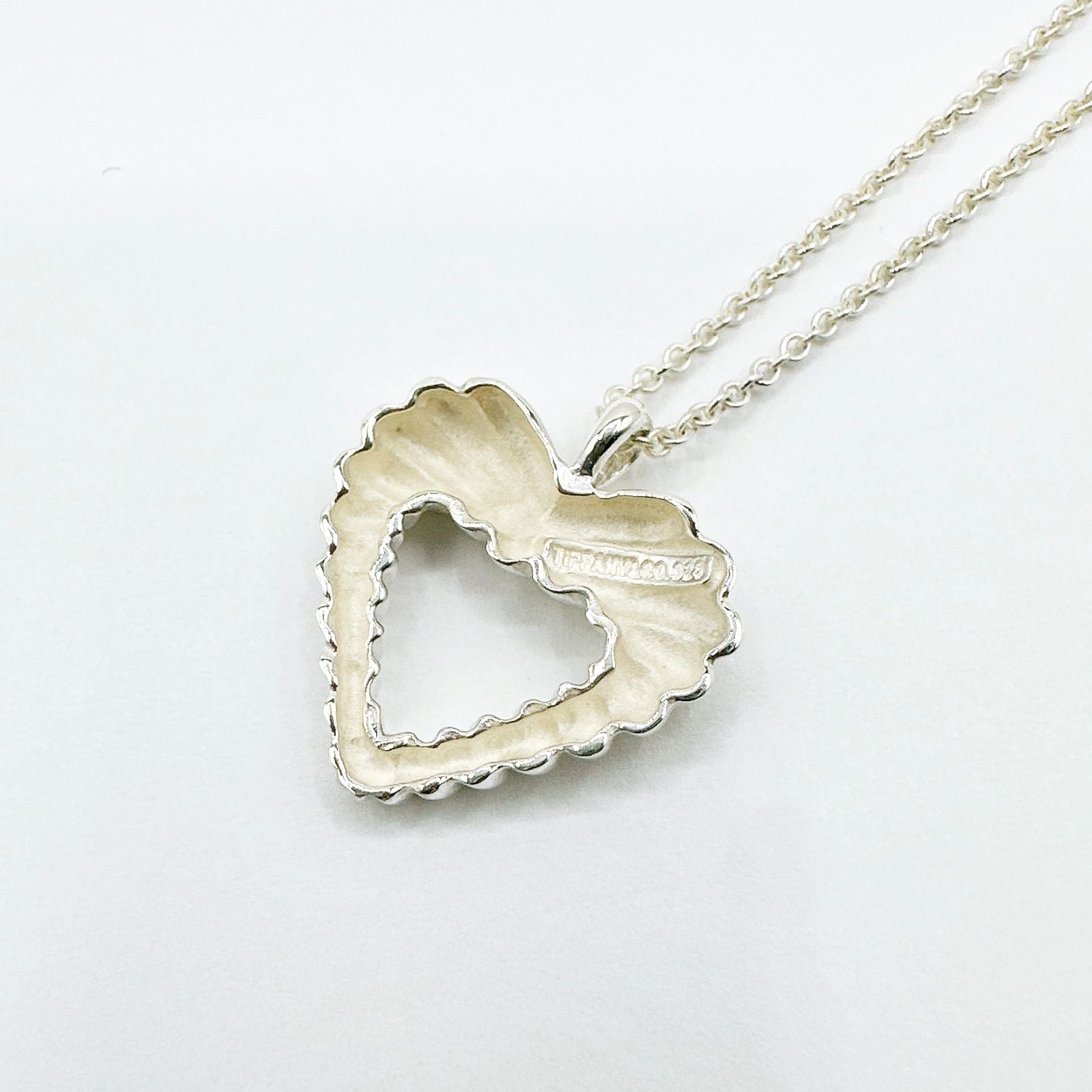 Tiffany & Co Twist Heart Silver Necklace 46 cm — view 2