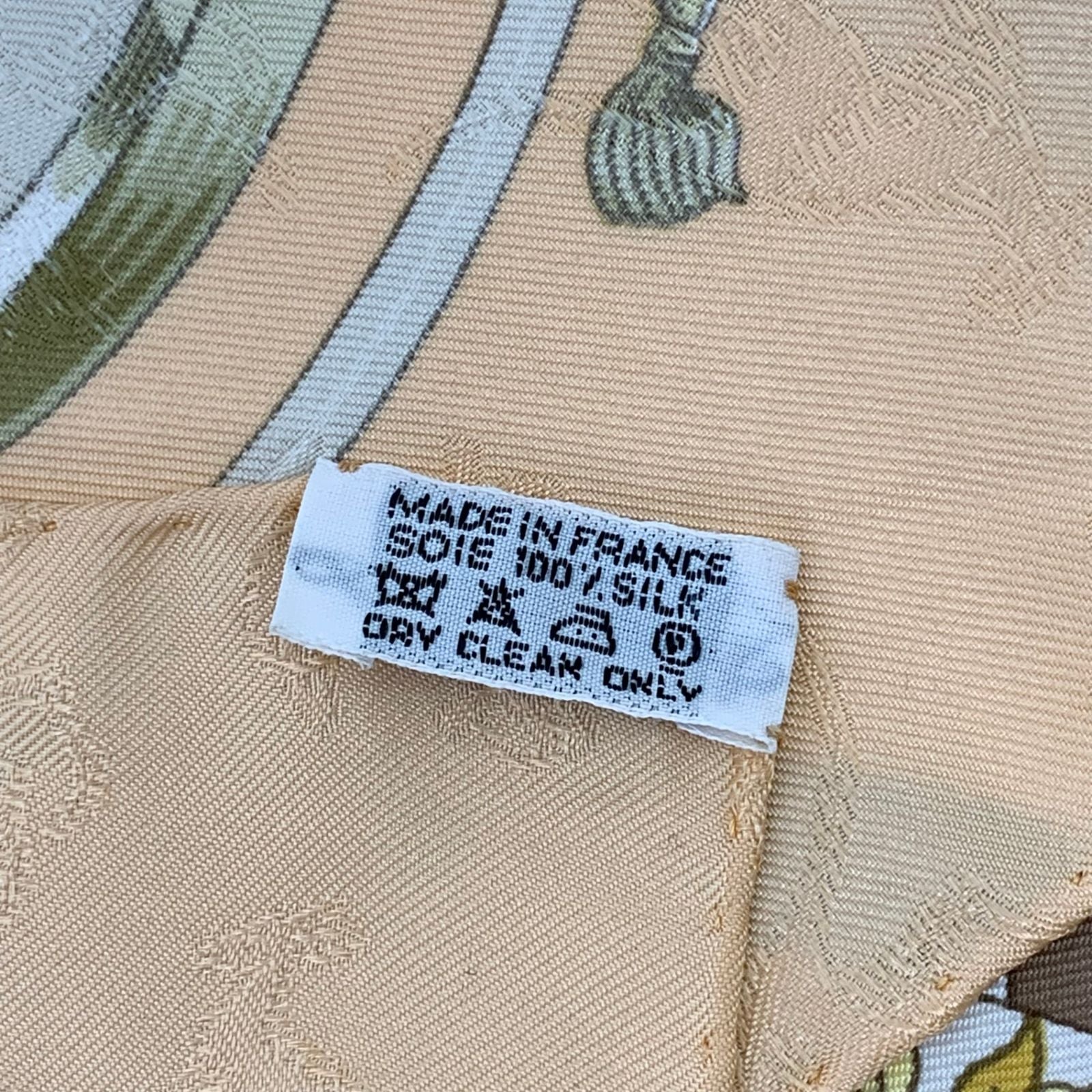 Hermes Carre 90 le Geographe Geographer Silk 100% Beige Scarf — view 6