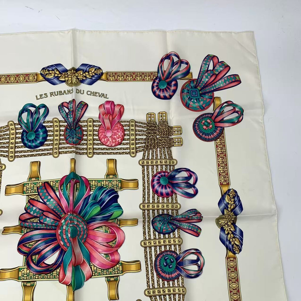 Hermes Scarf Carre 90 les Rubans du Cheval Horse Ribbon Silk White — view 3