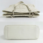 Chanel Grand Shopping Tote GST White Caviar Leather Silver Shoulder Bag CC Logo — view 3
