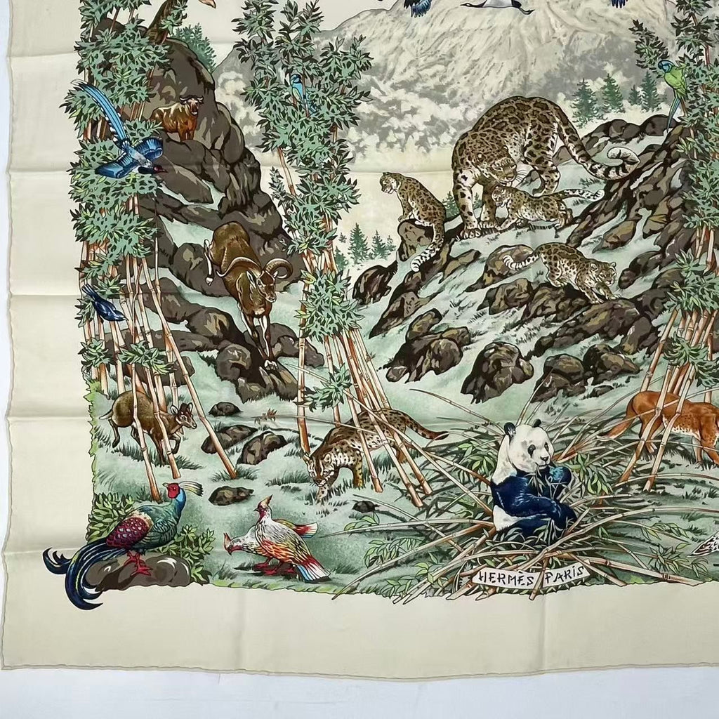 Hermes Carre 90 Sichuan Silk Scarf White — view 4