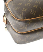 Louis Vuitton Shoulder — view 8