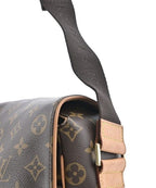 Louis Vuitton Shoulder — view 8