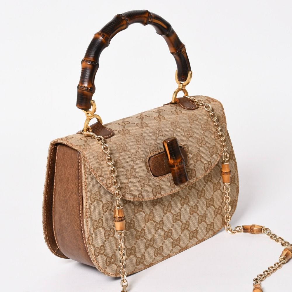 Gucci Bamboo Vintage Shoulder Bag GG Canvas Brown Beige Turnlock — view 3