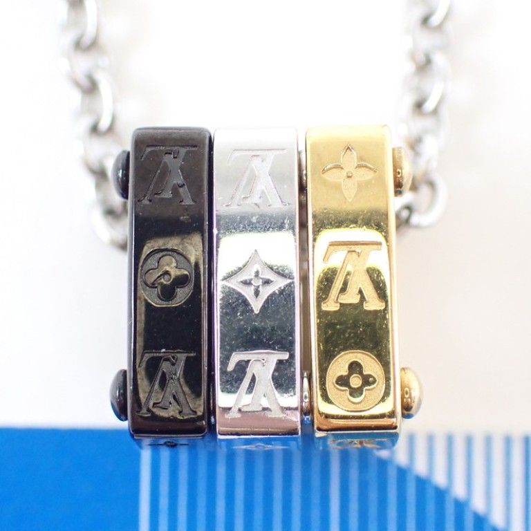 Louis Vuitton Pendant Monogram Gold Silver Black Metal — view 3