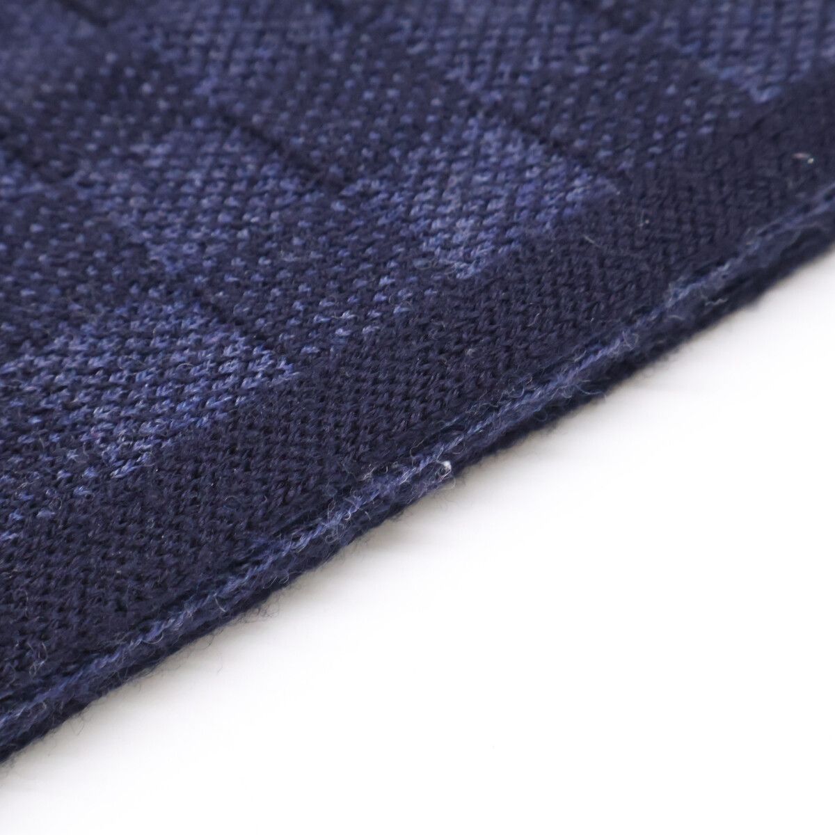 Louis Vuitton Neo Petit Damier Scarf — view 7