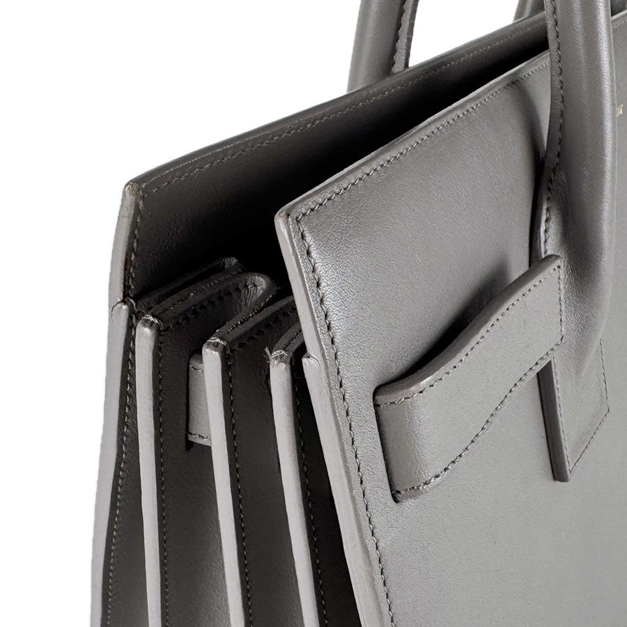 Saint Laurent Shoulder Bag Sac de Jour — view 7