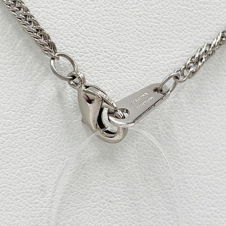 Louis Vuitton Necklace Collier Medallion Silver Metal — view 4