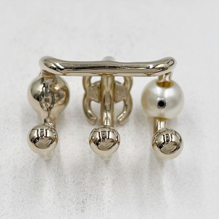 Chanel CC Logo Gold Metal Faux Pearl Rhinestone Earring — view 3