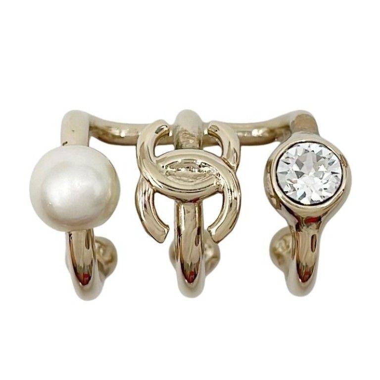 Chanel CC Logo Gold Metal Faux Pearl Rhinestone Earring