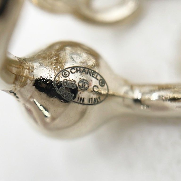 Chanel CC Logo Gold Metal Faux Pearl Rhinestone Earring — view 4