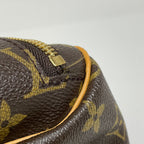 Louis Vuitton Evasion Bow Sling Bag Monogram Brown — view 4