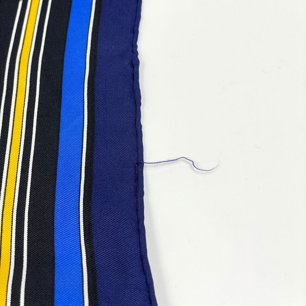 Hermes Carre 90 Couvertures Et Tenues de Jour Horse Wear Editees Par Racehorse — view 4