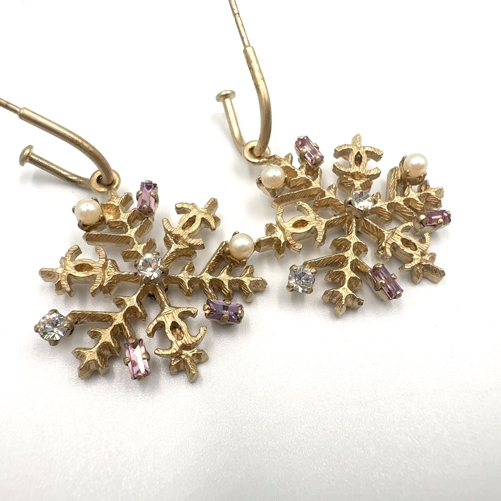 Chanel CC Logo Snowflake Faux Pearl Color Stone Clear Gold White Earrings — view 7